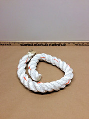 Rope 3 Strand Poly-Dacron 1 1/4″ Combination Rope – (Sold in 5′ Increments)