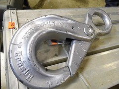 CROSBY SHUR-LOC 1022941 22600WLL G100 5/8 HOISTING HOOK