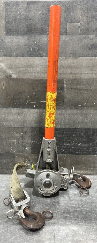 Chance Hoist 1 Ton Hot Stick Ratcheting Strap Hoist. Item ID #52 Used Surplus
