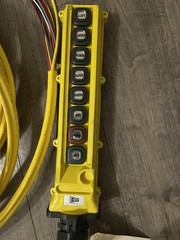 DUCT-O-Wire L Series L8-S-2A- 3 8 Button 3 MOTION TWO SPEED Pendant Station 30ft