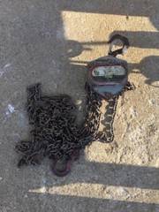 LITTLE MULE 10′ CHAIN FALL 1/2 TON MAX. LOAD MANUAL HOIST LMHA 1000 Lb Cap