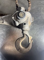 A.B. Chance 3/4 Ton Ratchet Link Chain Hoist. Will Need 2nd Hook Installed. ID 1