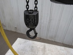 P & H 1/2 Ton Electric Chain Hoist 1000 lb 12′ Lift 460V W/7′ Pendant