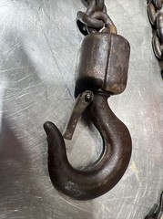 CM Hoist 1-1/2 ton chain hoist Used Surplus