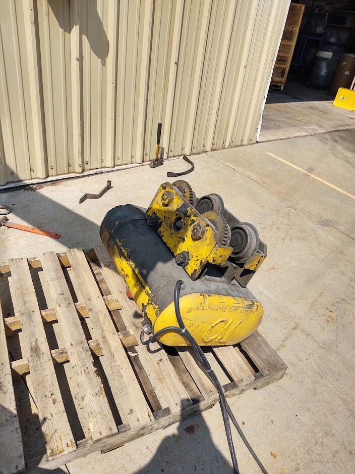 C-M 3 Ton Hoist
