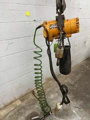 INGERSOLL-RAND ML1000K-2C10-C6U HOIST 1 TON AIR HOIST 10 FT LIFT HOOK MOUNT
