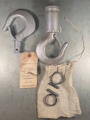 (2) NOS cast aluminum EATON HOISTING SWIVEL HOOK W/ SAFETY LATCH Forrest City AR