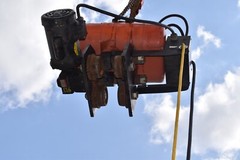 CM Lodestar model RT with 635 Motor Driven Trolley 3 Ton, 30 ft lifting height