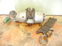 Gardner Denver P2 Series Hook Mounted Air Hoist Model P2HA22RRER010AKA22