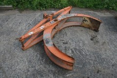 Bushman Equipment Material Lifting Gripping Tongs 2-Ton