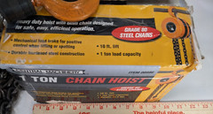 1 Ton Chain Hoist Central Machinery Grade 80 Steel Chain Model 00996 w/Box