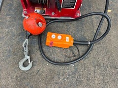 Thern 477 Dura-Hoist 5110 Series Portable Davit Crane 1000 lbs