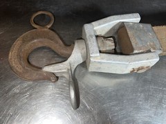 Chance Hoist 2 Ton Hot Stick Ratcheting Strap Hoist