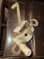 PEC HOIST WINCH MODEL H-4001 Crosby Laughlin 5/16 hook