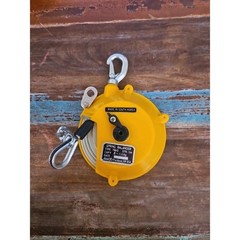 AIMCO Portland Oregon USA Type: TW-0 Spring Balancer STR. 1m Cap 0 – 1.5Kg CLEAN