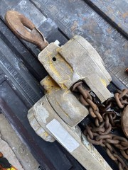 Vintage Tug It 1 1/2 Ton Ratchet Chain Hoist Winch Rigging Puller Lift Used