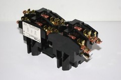 Siemens Furnas 44NB30AF41 Reversing Contactor Open 3Ph 1.5HP 110V