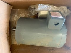 32879632 Yale/LiftTech MOTOR .75/.25 HP 3600/1200 RPM