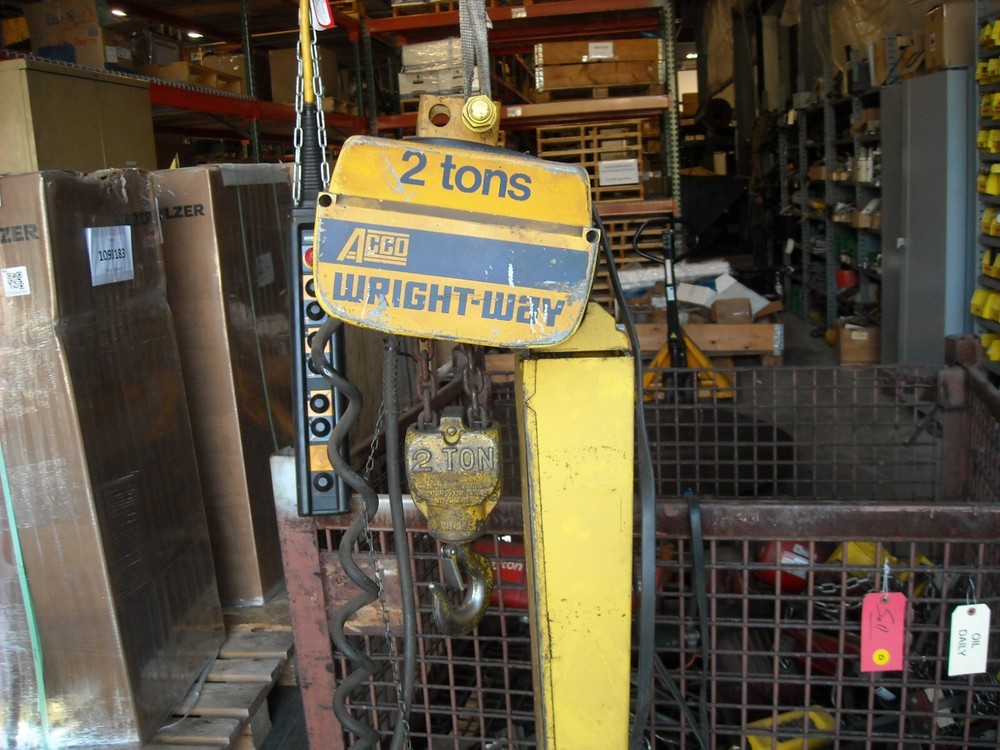 Acco Wright Way Electric Hoist, 2 Ton Capacity, As-Is, For Parts or Repair.