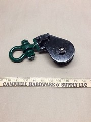 Block 2 Ton w/Shackle Wire Rope Sheave Tow Shackle Clevis Lifting Crane Pulley