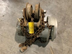 CM Cyclone ½ Ton Hoist Model S Capacity (Lbs.): 1,000 Lift: 3 ft. 6 in.