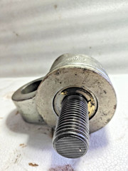 Crosby Swivel Hoist Ring 17,200 LBS WLL Torque: 800Ft-LBS