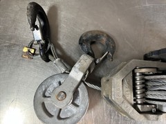 Little Mule C404WNB 2000/4000 LBS Come Along