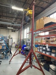 1-Ton Gantry Crane with 1-Ton Yale Hoist