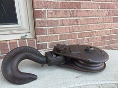 McKissick 8 In Champion 2:1 SWI 30 Ton Crane Block Pulley with Hook