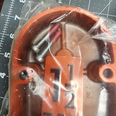 CM 40512 640-140 Cover Gear 1 1/2 Ton Puller Replacement Cover [C4B1]