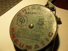 Chicago Pneumatic CP-9806 5-Lb Tool Balancer, Excellent Condition, Made in USA