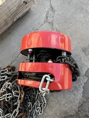 SPECSTAR 1-ton chain hoist
