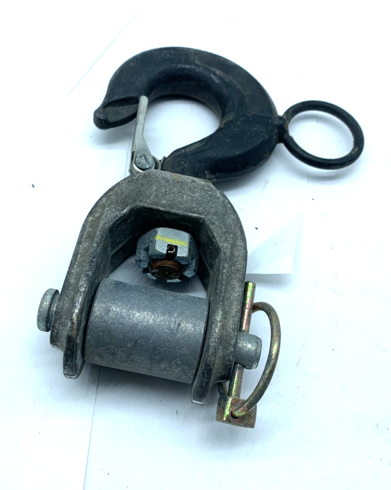 Lineman Little Mule Hook and Latch Bottom Block Assembly with Hot Stick Ring