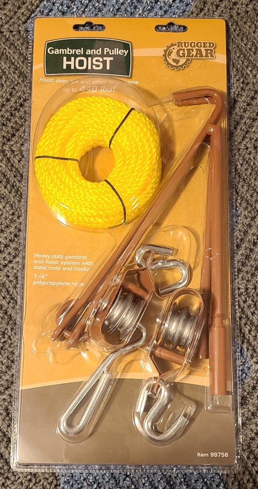 Rugged Gear 440 lb Gambrel and Pulley Hoist New In Original Packaging