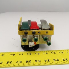 Knight BPA9111B 3 Button Pneumatic Control Handle Hoist Pendant Valve 1/4″ NPT