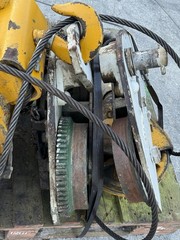 INGERSOLL RAND 5 TON Chain Hoist 5Ton, 10,000 lb Pneumatic Air Hoist / Trolley