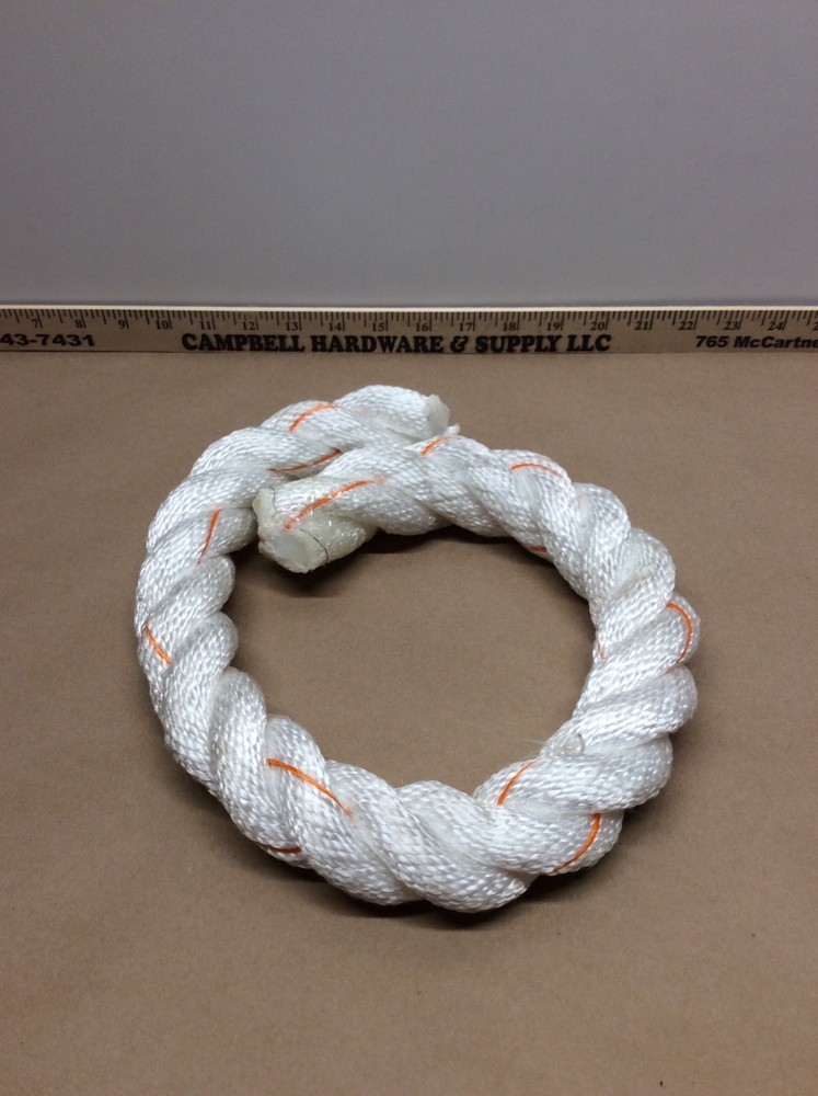 Rope 3 Strand 1-1/2″ Combination Poly Dac Dacron Rope (Sold in 5′ Increments)