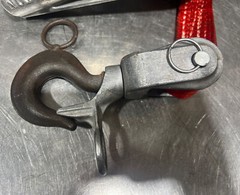 Chance Hoist 1 Ton Ratcheting Strap Hoist. Missing Hot Stick Handle