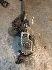 Coffing Hoist 3/4 Ton Chain Hoist Model MA-15. 6’ chain length