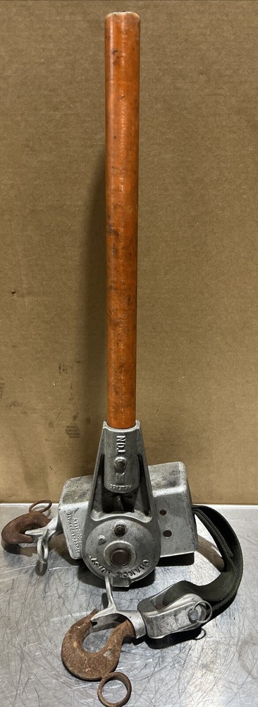 Chance Hoist 2 Ton Hot Stick Ratcheting Strap Hoist. Item ID 3 Used Surplus