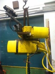 (#558) 2 Ton Yale Electric Chain Hoist – 10’lift, 16 FPM, Motorized Trolley, 3ph