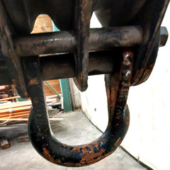 MCKISSICK 12″ 3 SHEAVE SNATCH BLOCK 30 TON WIRE ROPE SIZE 1-1/4″ BRONZE BEARING