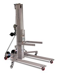 Genie Superlift Contractor, SLC- 24, 650 lbs Load Capacity, Lift Height 24′