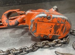 CM Hoist 1-1/2 ton chain hoist Used Surplus