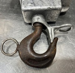 Chance Hoist 1 Ton Ratcheting Strap Hoist. Missing Hot Stick Handle