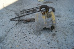 BUDGIT ONE TON CRANE/HOIST